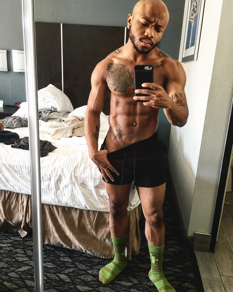 Onlyfans leak nelly_lavonta 

 picture 2