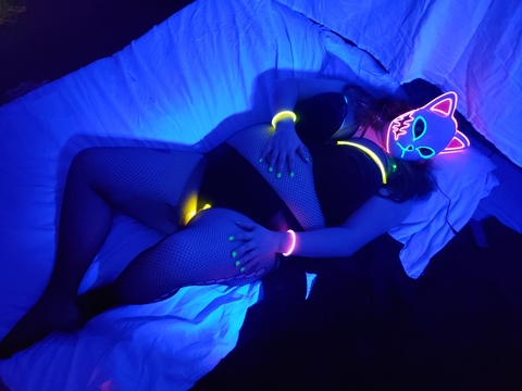 View neonanger (NeonAnger) OnlyFans 181 Photos and 10 Videos gallery 

 picture 2