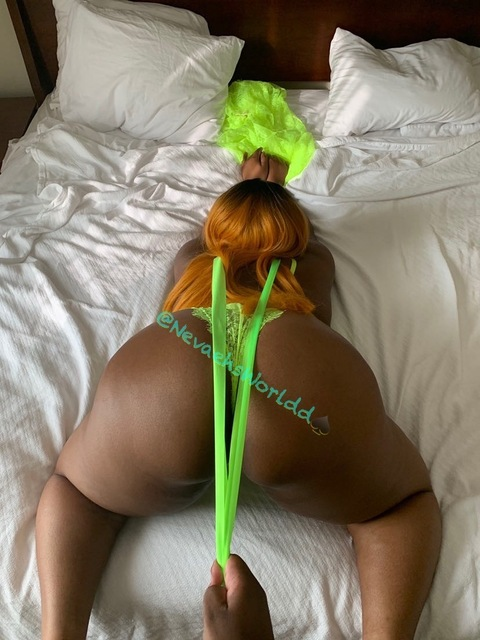 nevaehsworldd OnlyFans Leaked (8 Photos and 48 Videos) 

 picture 2