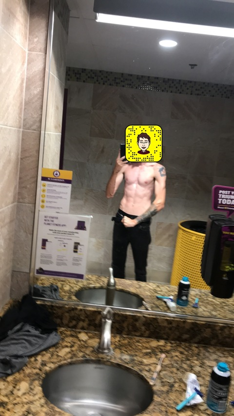 Download nicholascooper25 OnlyFans content for free 

 picture 2