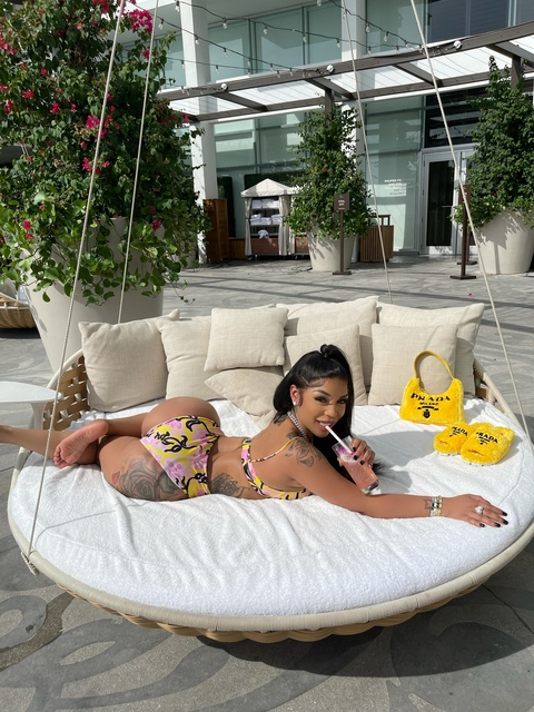 View nickibands OnlyFans content for free 

 picture 2