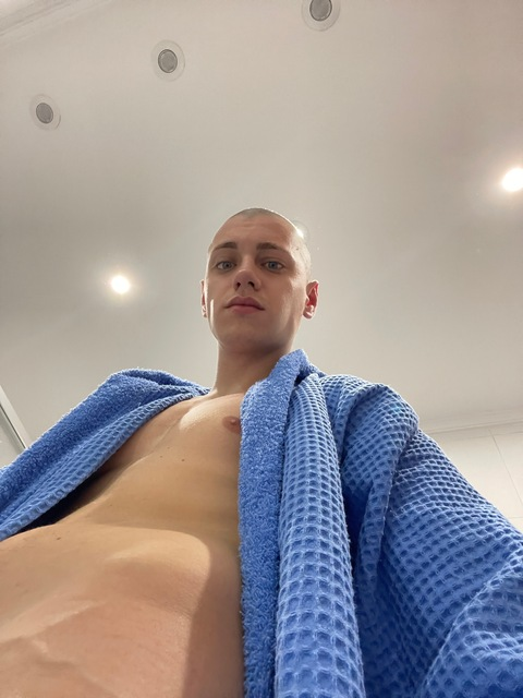 View nicknudoxfree OnlyFans videos and photos for free 

 picture 2