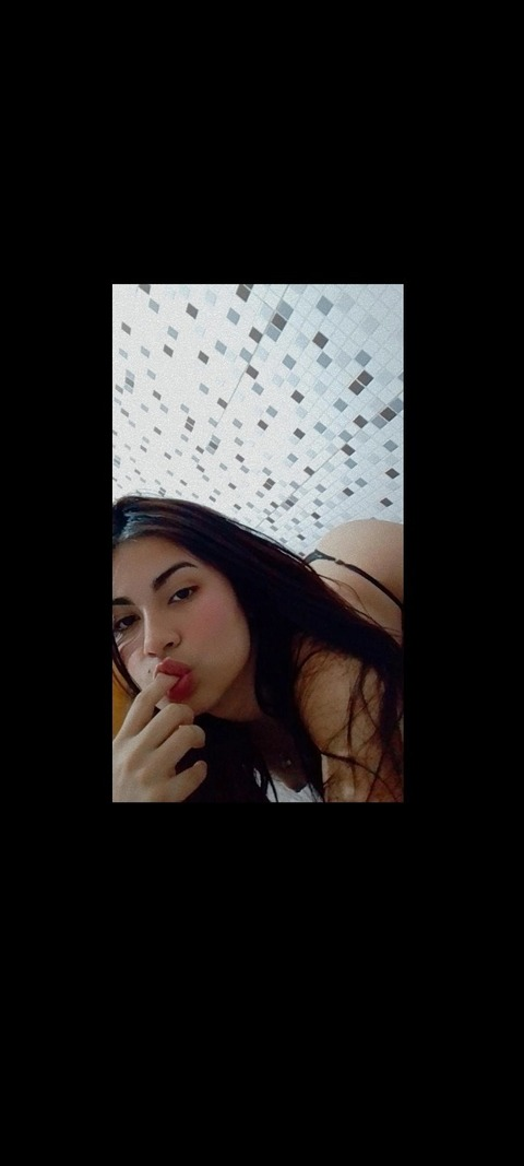 nicolebabyhot (N I C O L 💋) OnlyFans Leaks 

 picture 2
