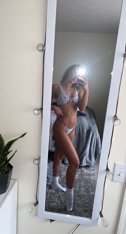 nicolebaker62 (Mommy) free OnlyFans Leaked Pictures and Videos 

 picture 2