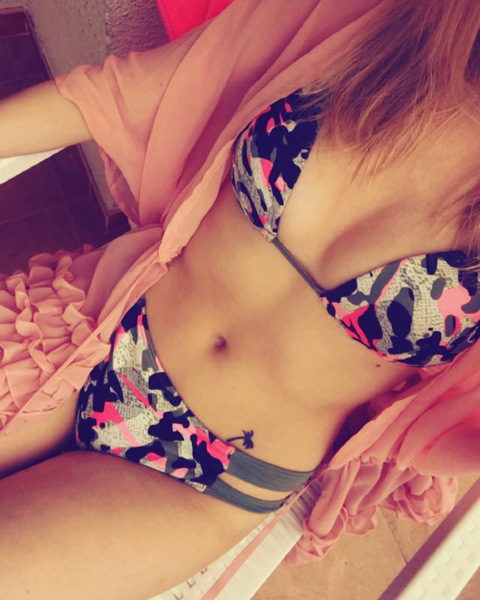 View nicolelouise97 OnlyFans content for free 

 picture 2