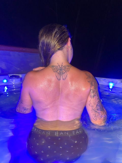 nikigirll (Nasty Nicki) OnlyFans Leaks 

 picture 2