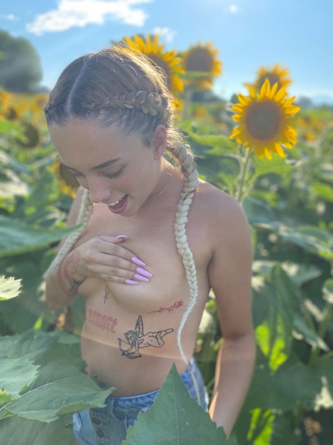 nikkibaby1009 (nicole) free OnlyFans Leaked Content 

 picture 2