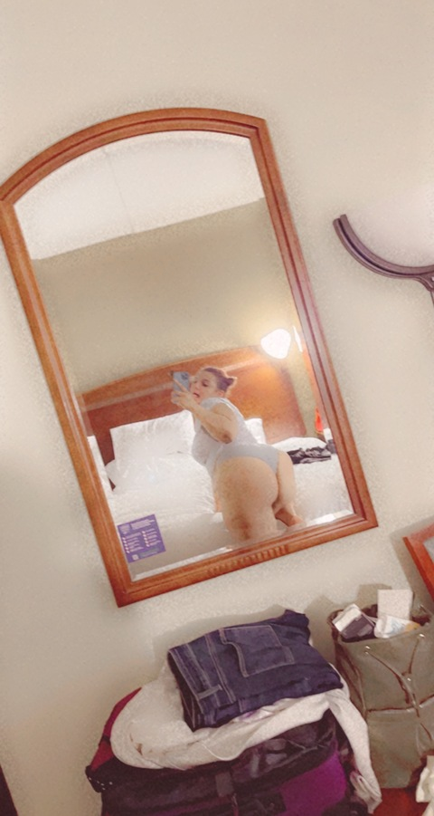 nikkibabyy21 (Nikki Kinney) OnlyFans content 

 picture 2