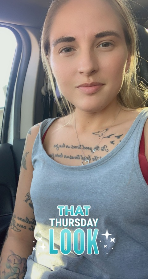 nikkijohnson1997 OnlyFans Leaks 

 picture 2