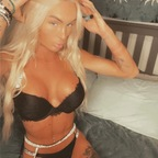 nikkilovv (Nicole99.) OnlyFans Leaked Content 

 picture 1