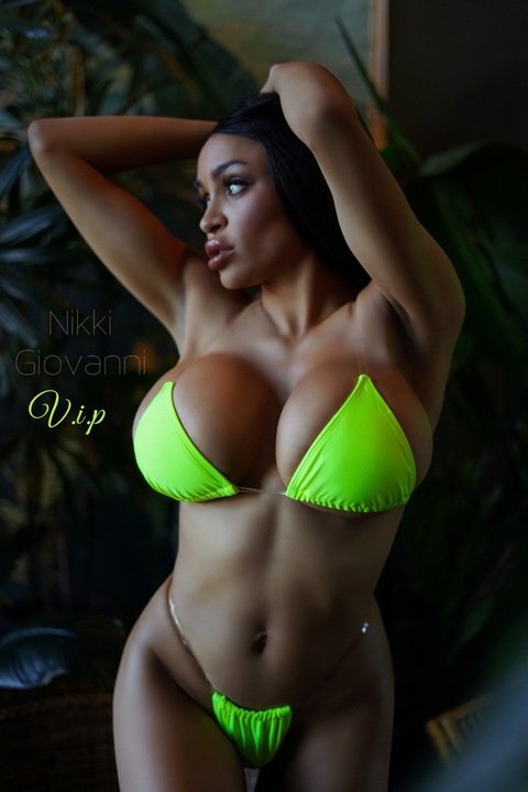 nikkislifeblog OnlyFans Leak 

 picture 2