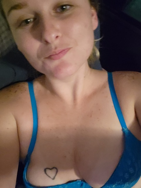 nina_spritzt OnlyFans Leaks 

 picture 2