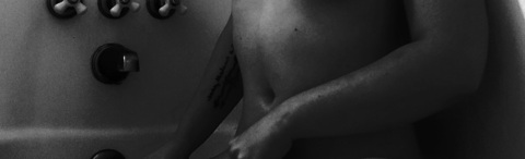 niyarose98 (Niyarose) OnlyFans Leaks 

 picture 2