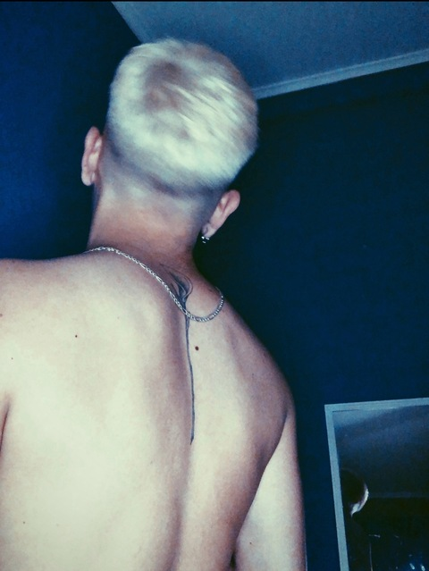 njjjg4 OnlyFans Leaked 

 picture 2