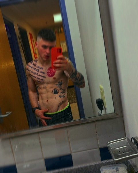 View Noah (noah.sussmann) OnlyFans 13 Photos and 0 Videos gallery 

 picture 2