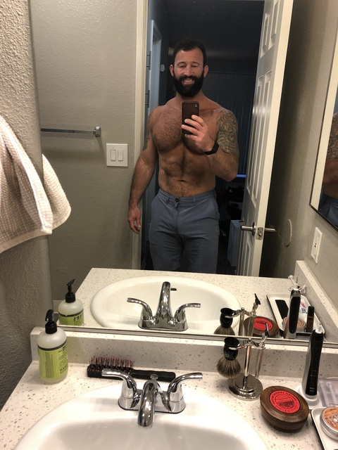 View noble600 OnlyFans content for free 

 picture 2