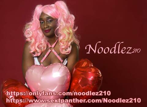 noodlez210 (Noodlez Sakaki) OnlyFans content 

 picture 2