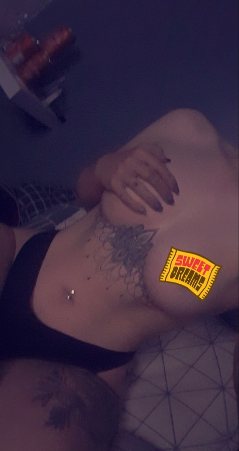 nothotnotsexy (SSSH) free OnlyFans Leaked Pictures and Videos 

 picture 2