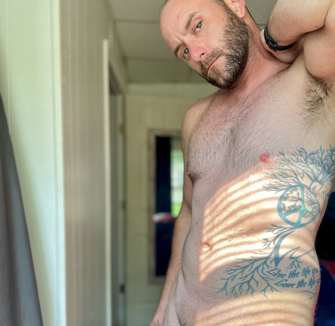 Onlyfans free notwhatyourlookingfor 

 picture 2