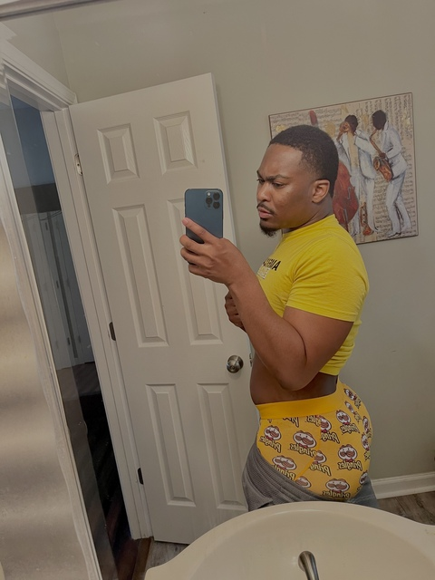 nubian_myer OnlyFans Leaked Photos and Videos 

 picture 2