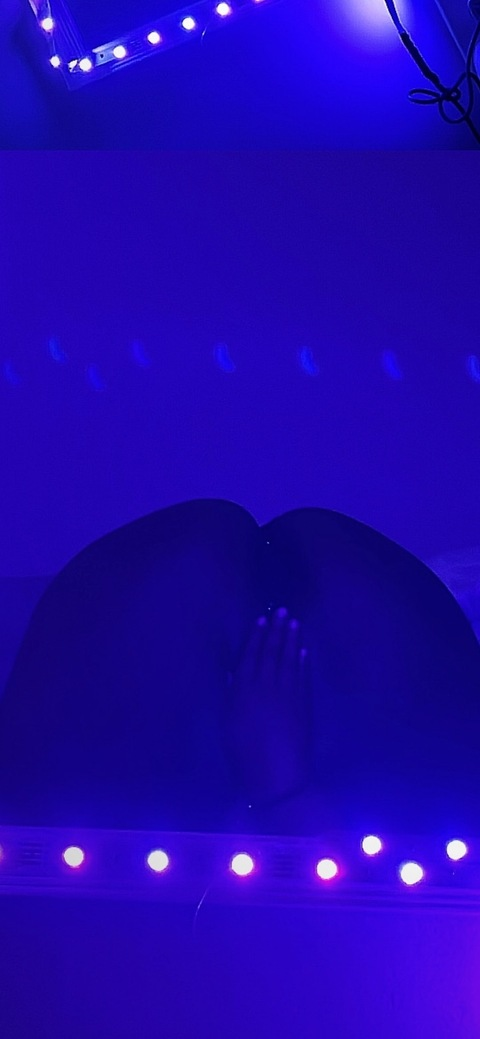 nubiasprings OnlyFans Leaked (4 Photos and 17 Videos) 

 picture 2