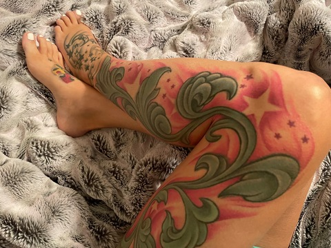 View nursefalisha86 OnlyFans content for free 

 picture 2