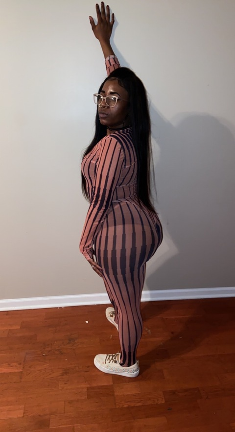 View nutinmyassnspitnmymouth OnlyFans content for free 

 picture 2