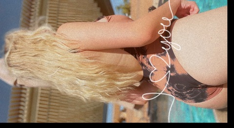 @oakleybaby04 leaked Onlyfans videos for free 

 picture 2