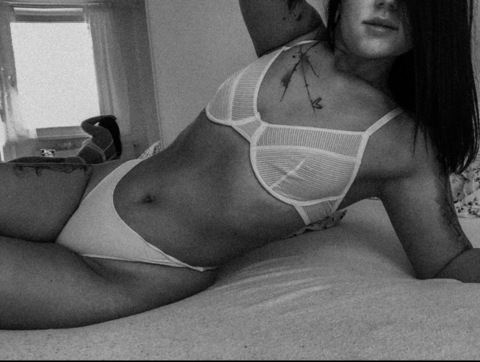 Get Free access to official_mikayila (Michaela 🦋) Leak OnlyFans 

 picture 2