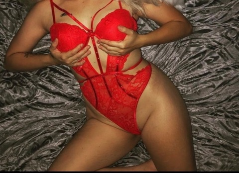 officialbackwoodsprinces (Princess) OnlyFans Leaked Pictures & Videos 

 picture 2
