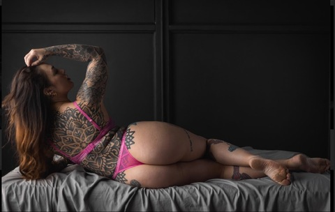 View officialdanivi (officialdanivi) OnlyFans 663 Photos and 120 Videos for free 

 picture 2