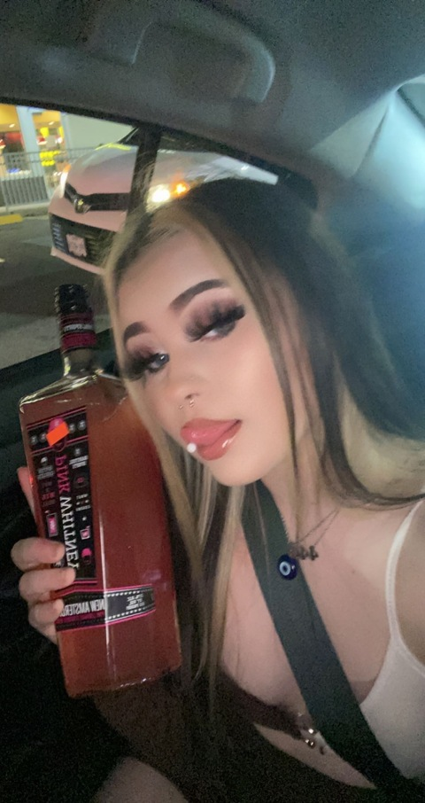 officialdess (Destynee) OnlyFans Leaked Content 

 picture 2