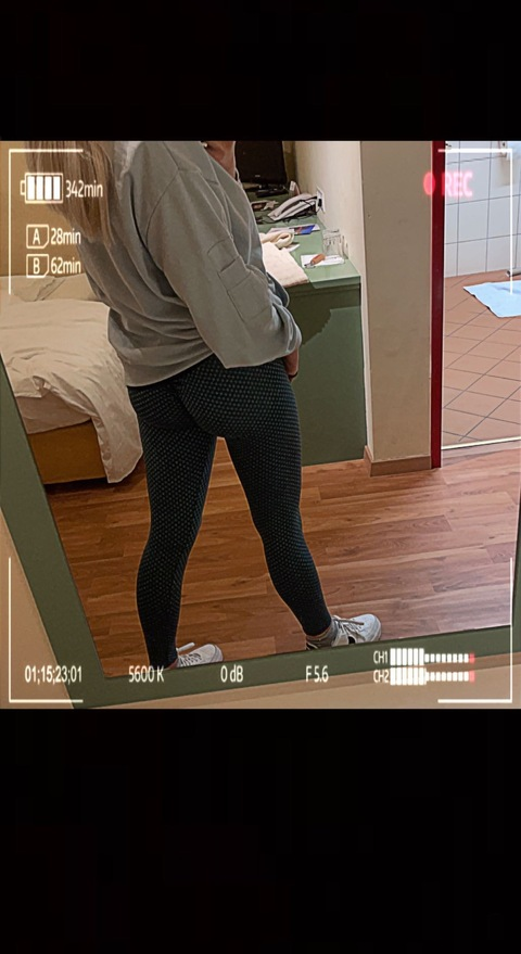 Get Free access to @officialelly_16 (Elly) Leak OnlyFans 

 picture 2