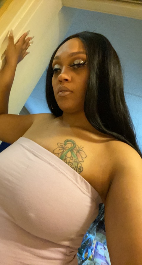 View officialfreakmiche (Michè Official) OnlyFans 1 Photos and 0 Videos leaked 

 picture 2