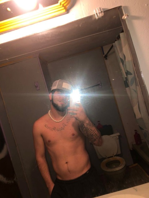 View officialjames03 OnlyFans content for free 

 picture 2
