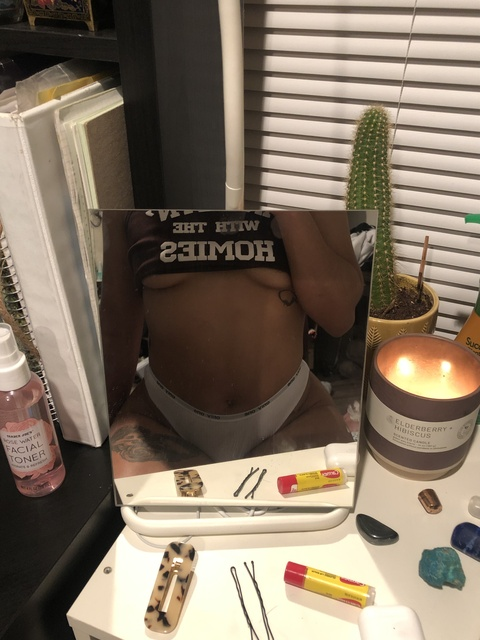 ofjuanita (Juanita) free OnlyFans Leaked Pictures and Videos 

 picture 2