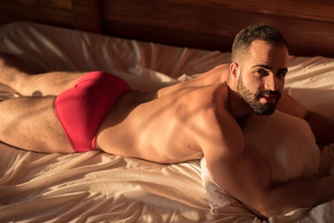 View Geminianjo (ogeminianj) OnlyFans 42 Photos and 18 Videos for free 

 picture 2