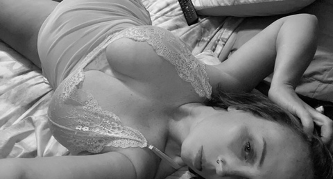 ohioangelgirl80 OnlyFans Leaked Photos and Videos 

 picture 2