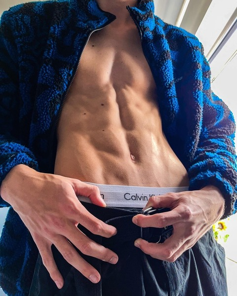 Download oklayay OnlyFans content for free 

 picture 2