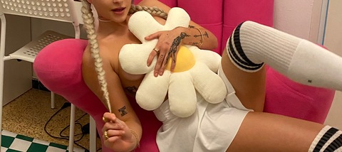olivplay OnlyFans Leak 

 picture 2