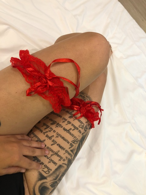 View omabg (Omaira.) OnlyFans 79 Photos and 22 Videos gallery 

 picture 2