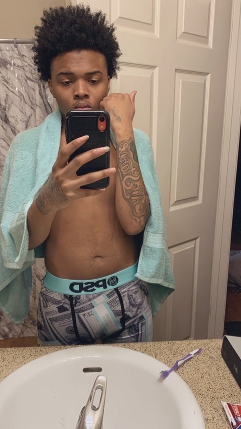 Onlyfans leaks omgmonte 

 picture 2