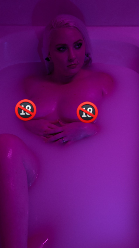 omgsamanthanoway OnlyFans Leaked Photos and Videos 

 picture 2