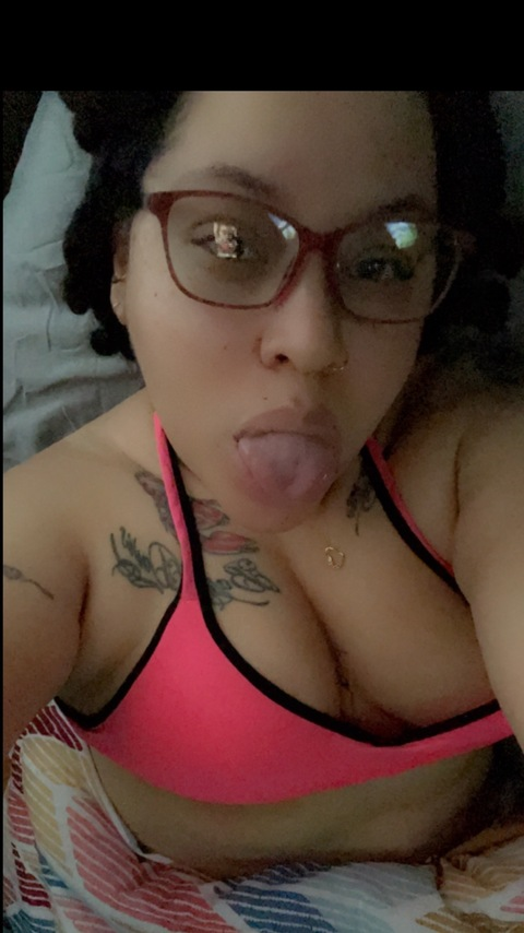 View oneandonlyjess35 OnlyFans content for free 

 picture 2
