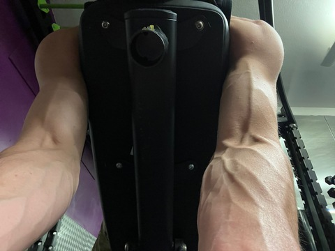 onehunglad OnlyFans Leak (293 Photos and 390 Videos) 

 picture 2