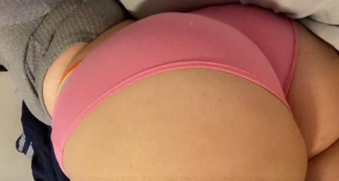 onlykittykattfree (Kitty Katt) OnlyFans content 

 picture 2
