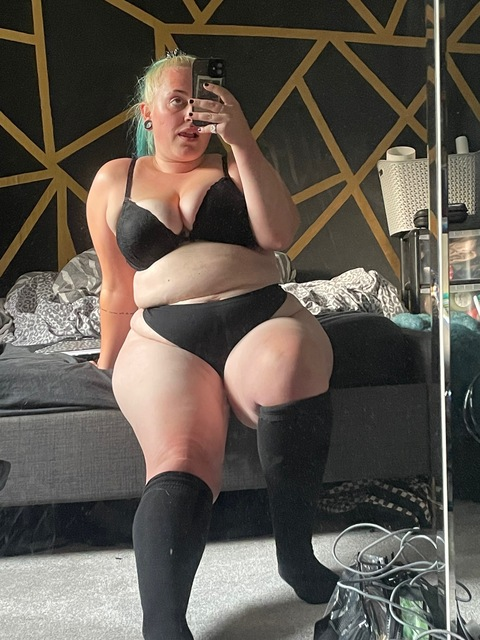 View onyxbabby OnlyFans content for free 

 picture 2