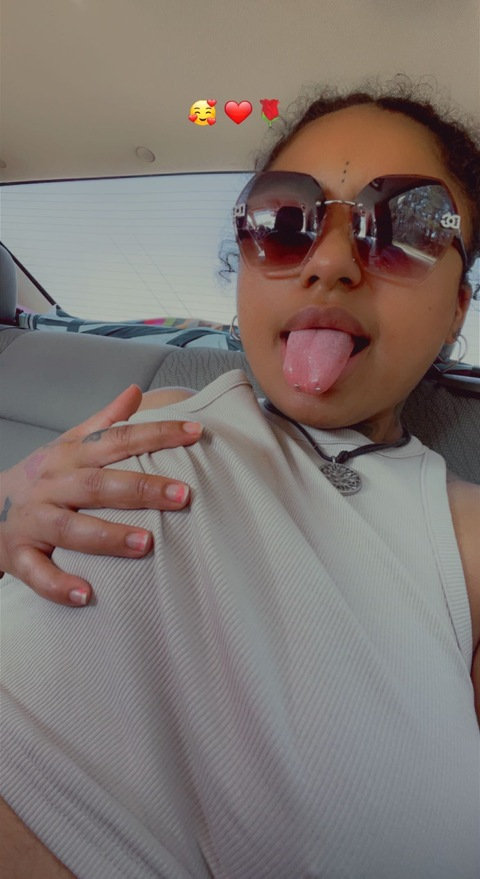 optimisticluvv (Optimistic Luv💓) OnlyFans Leaks 

 picture 2