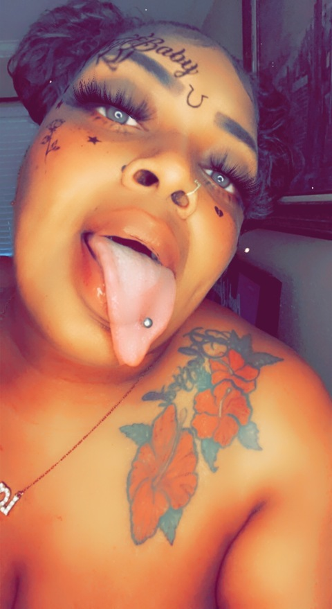 View The ORIGINAL juicy red. (originaljuicyred) OnlyFans 6 Photos and 24 Videos leaked 

 picture 2