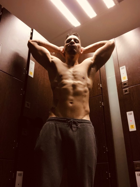 orlanboy OnlyFans Leak 

 picture 2